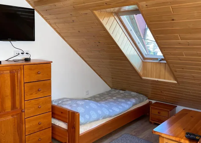 アパート U Pajaka