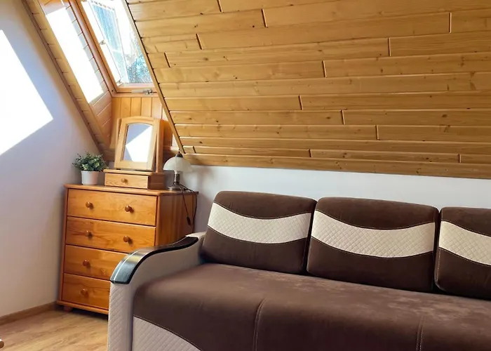 アパート U Pajaka